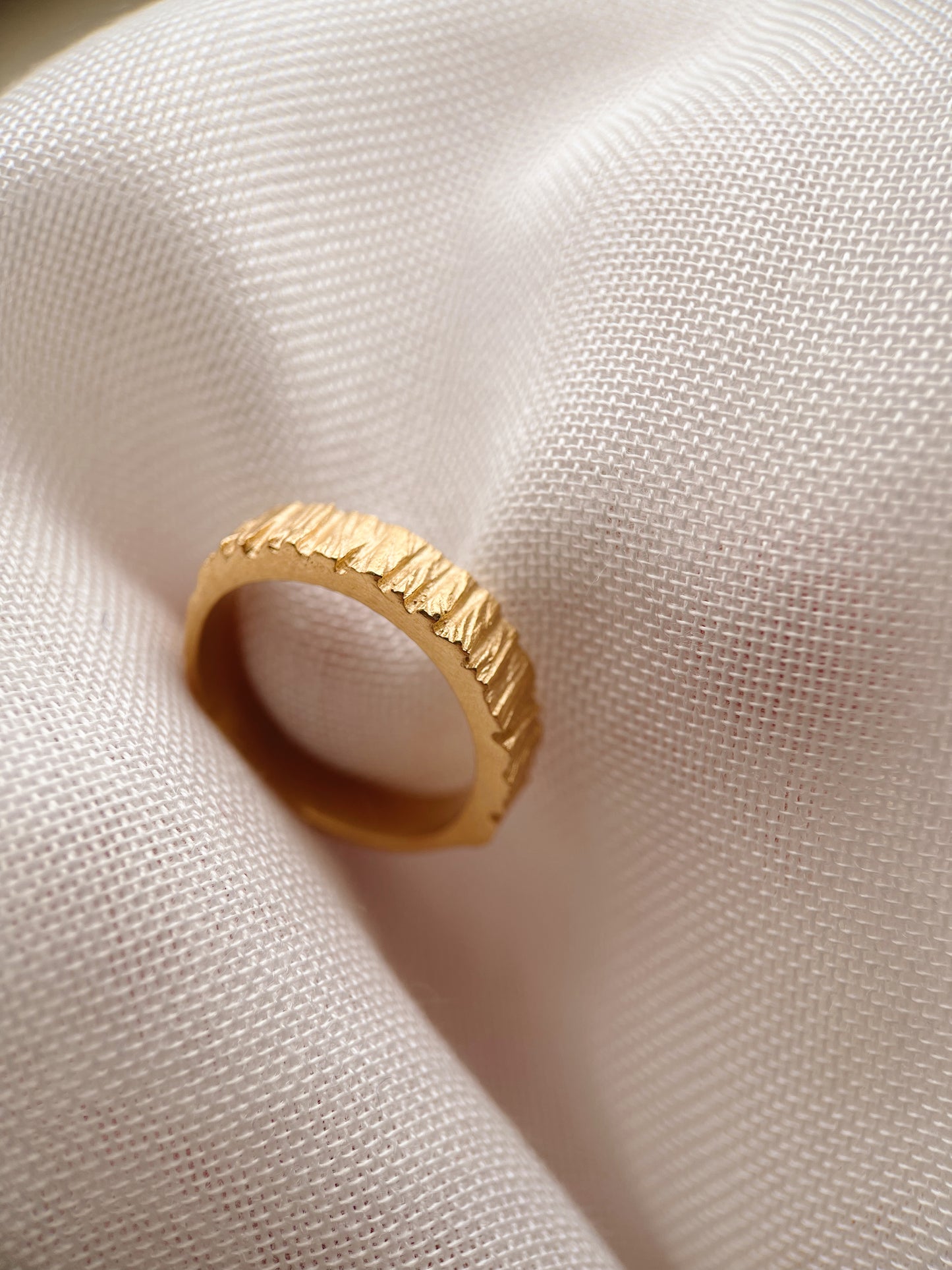 Terra Rough ring