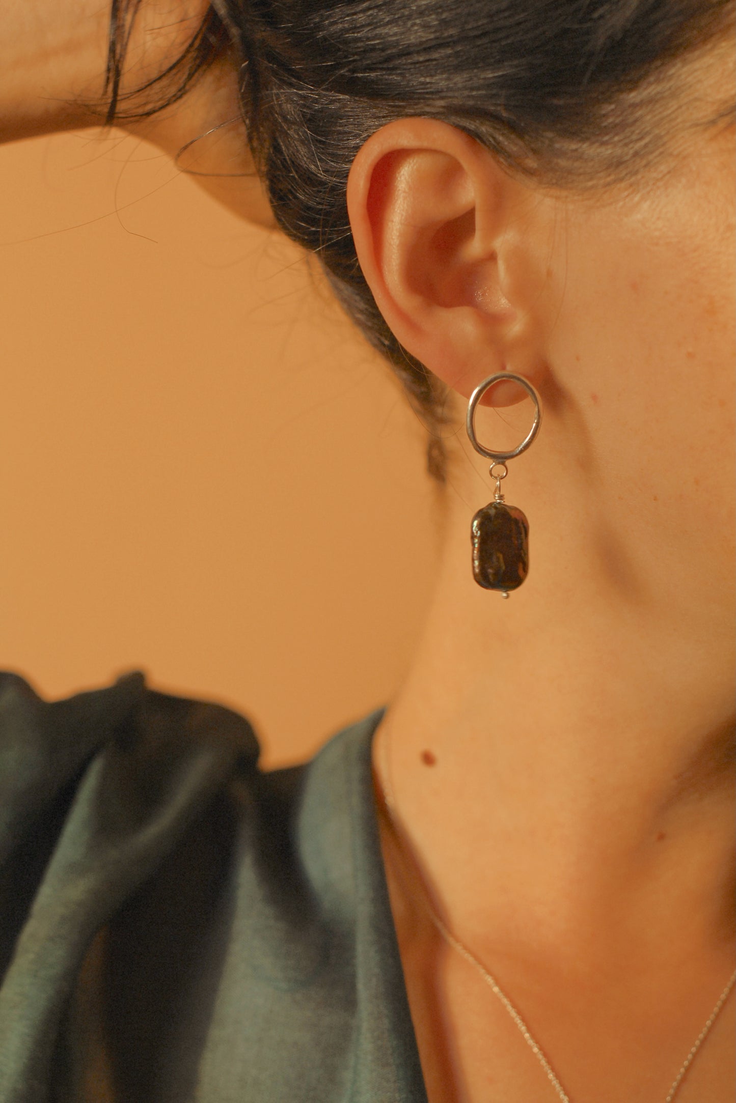 Ohrringe Schwarze Welle