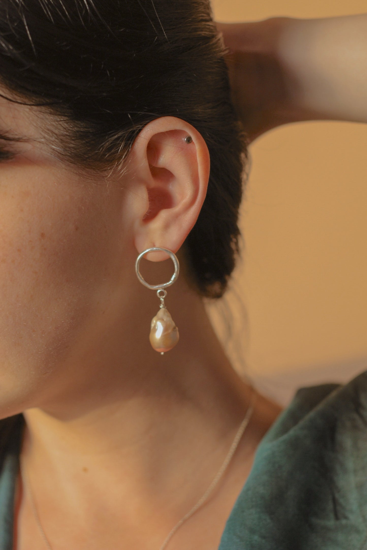 Gravity earrings