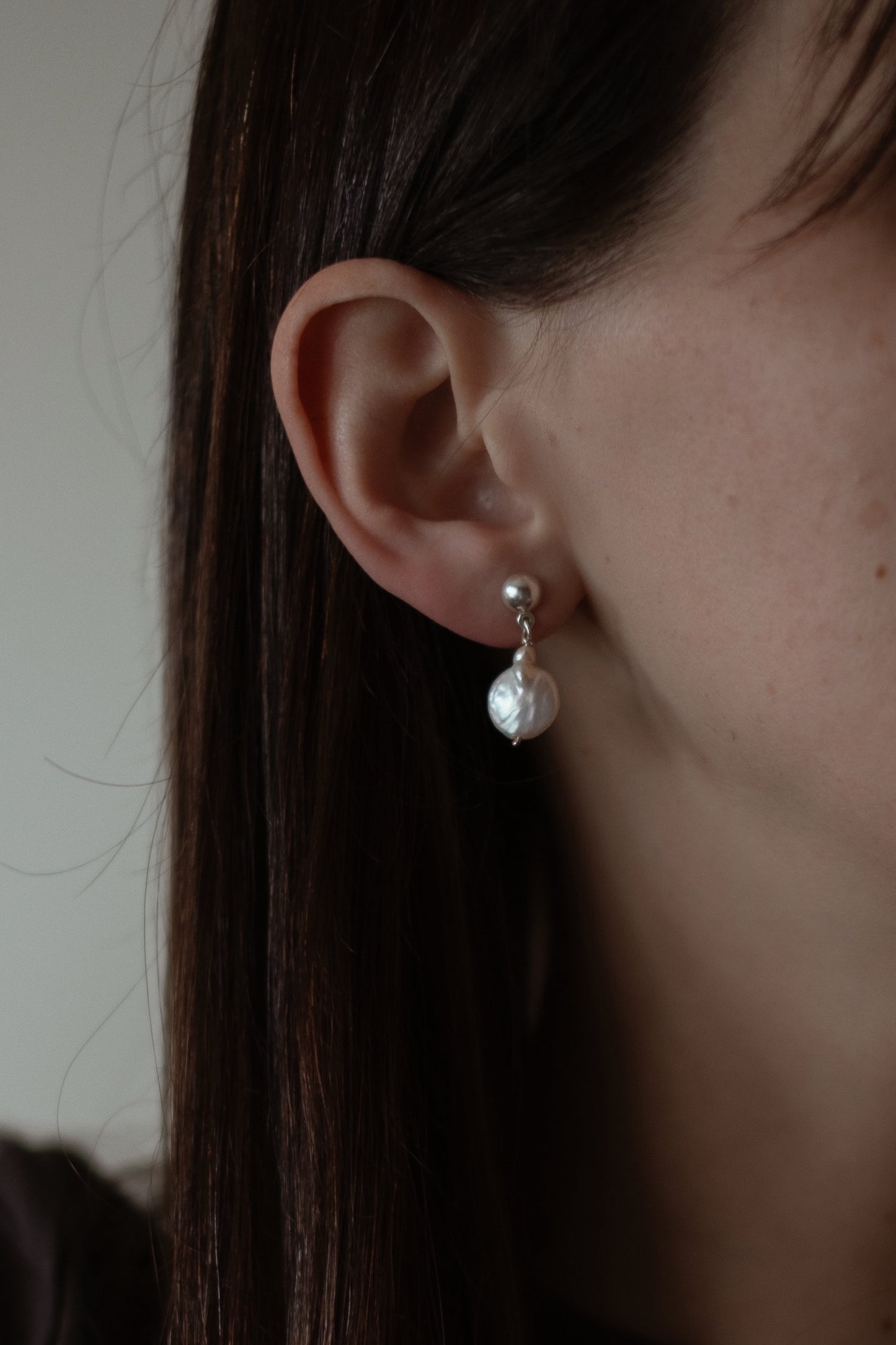 Luna Studs