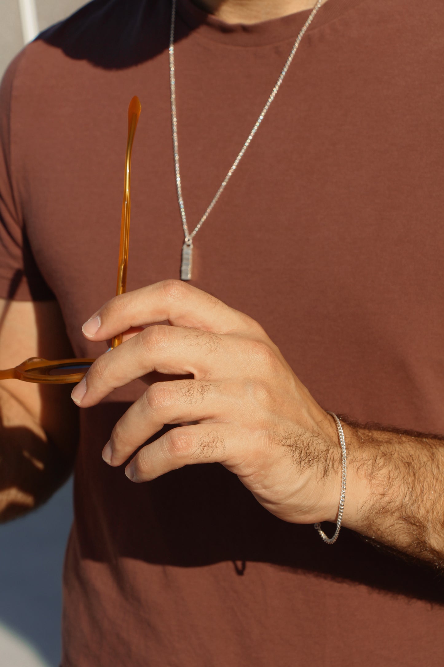 curb wrist