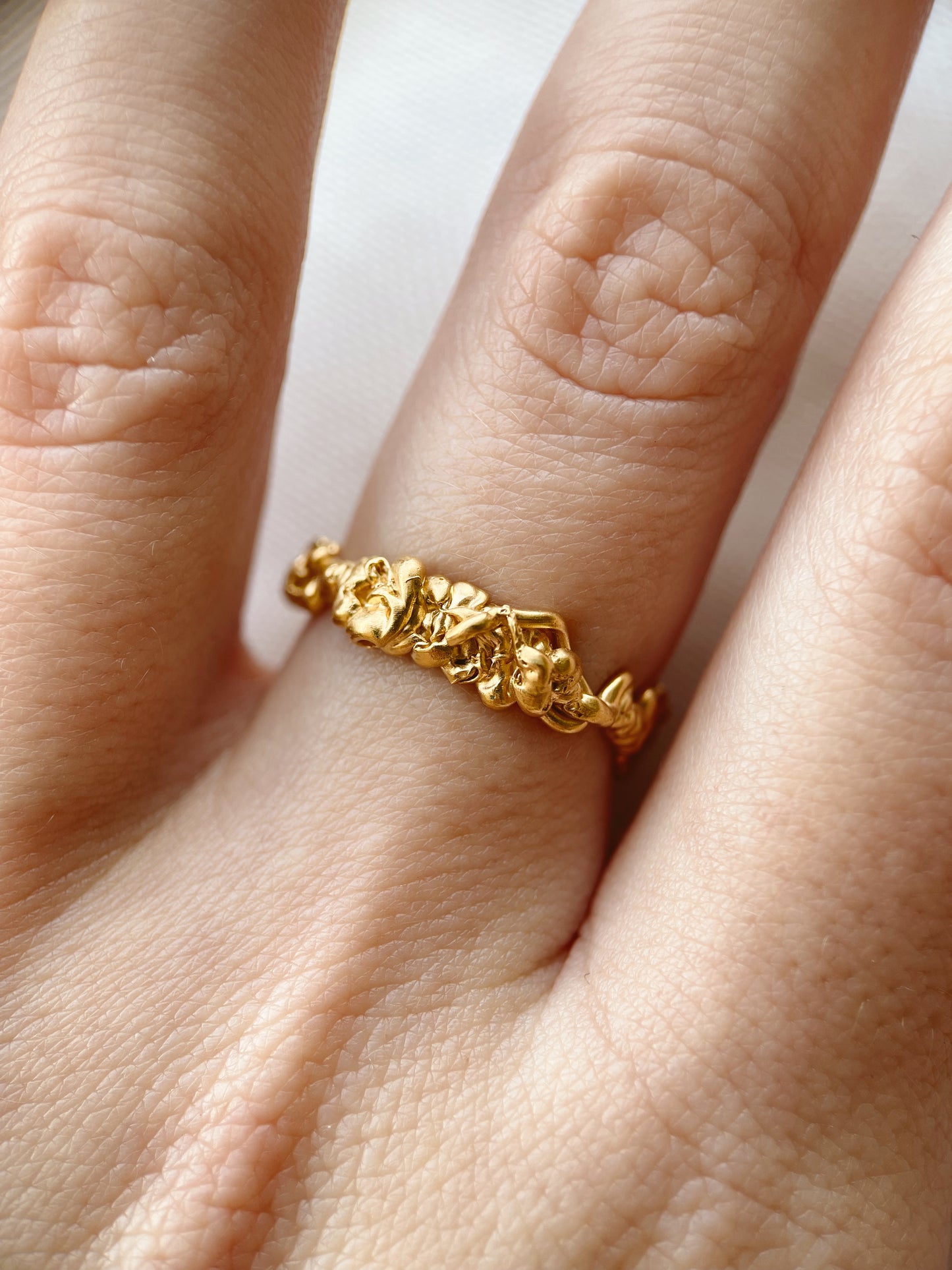 Linear Flow Ring I