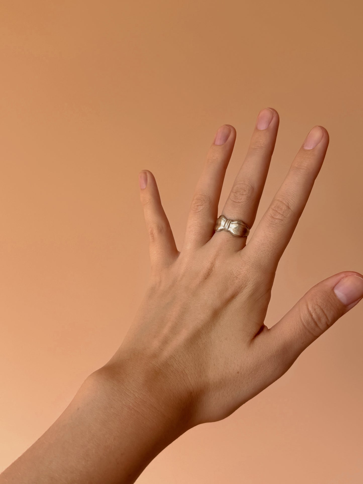 Bow Ring