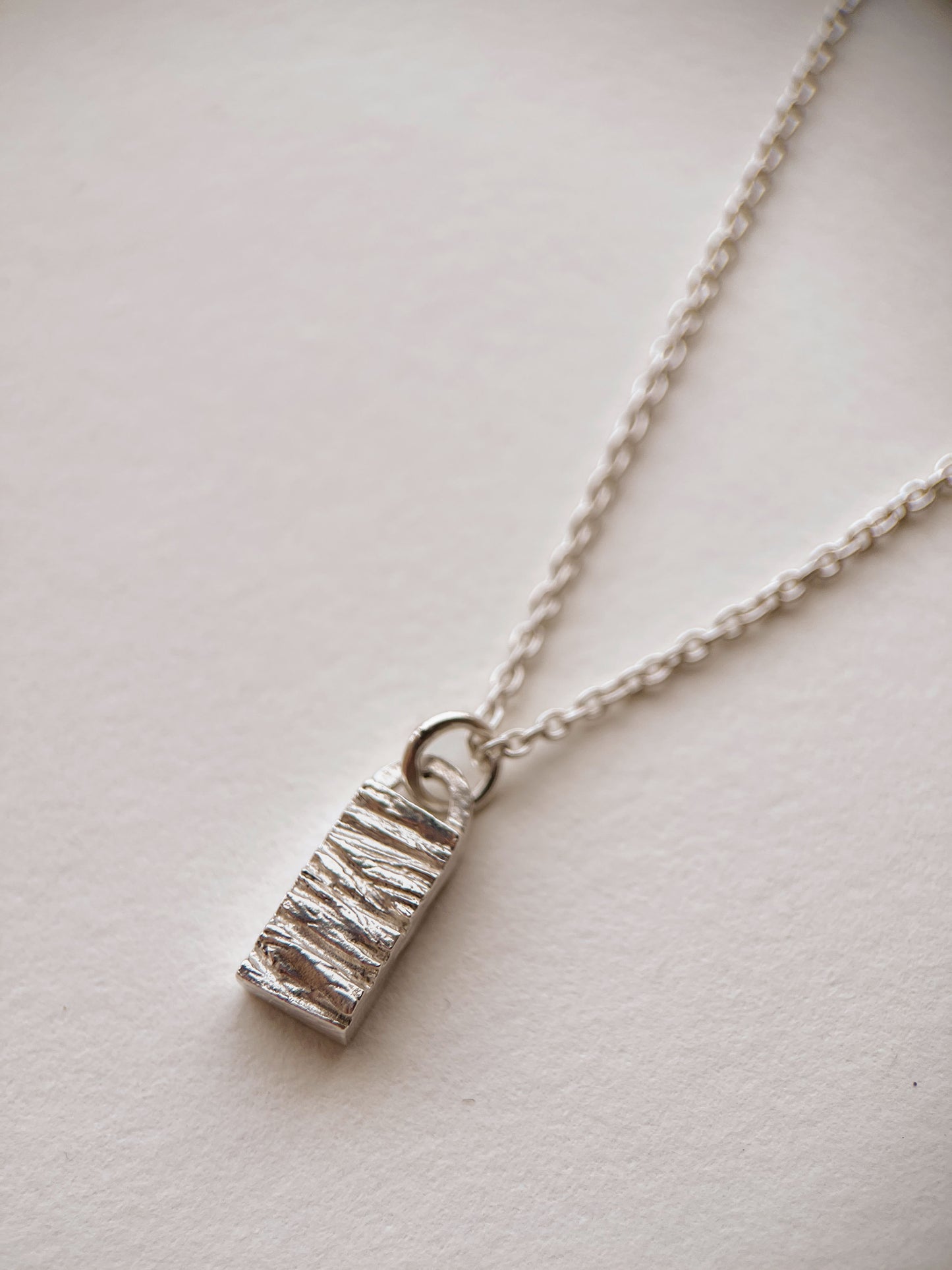 Terra rough mini necklace