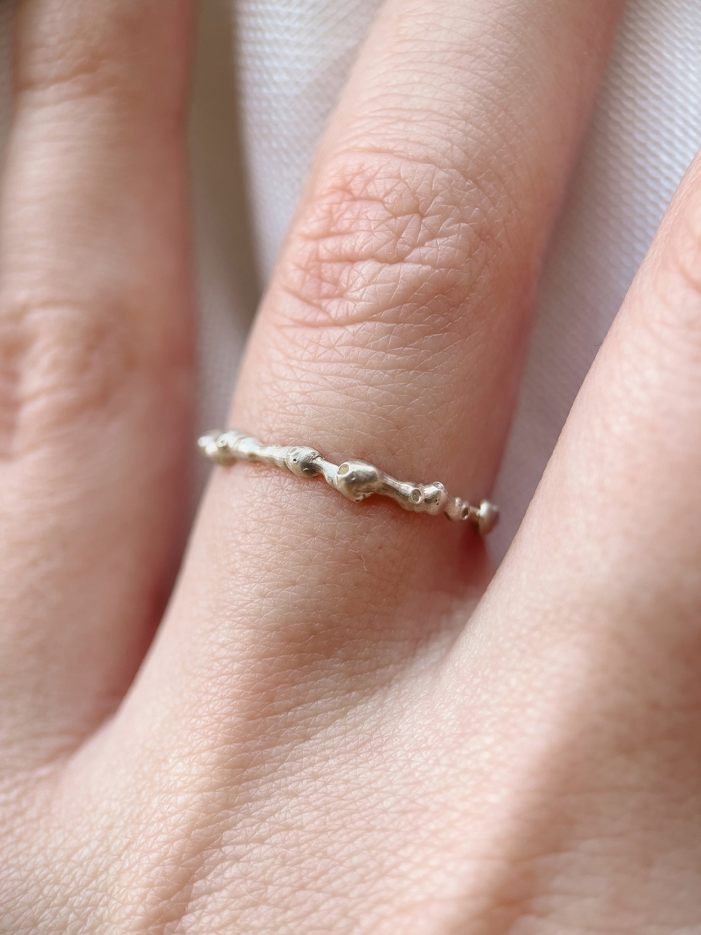 Linear Flow Ring III