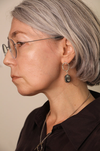 Ohrringe Schwarze Welle