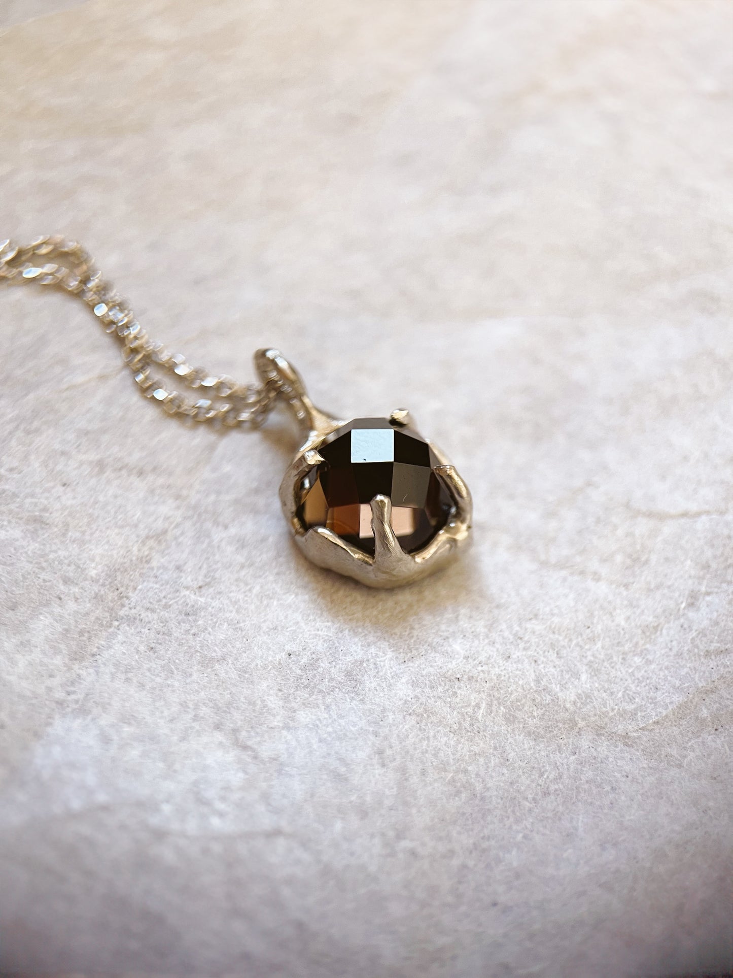 Smoky necklace
