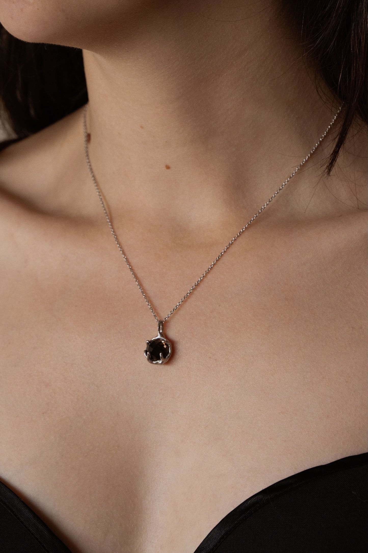 Smoky necklace