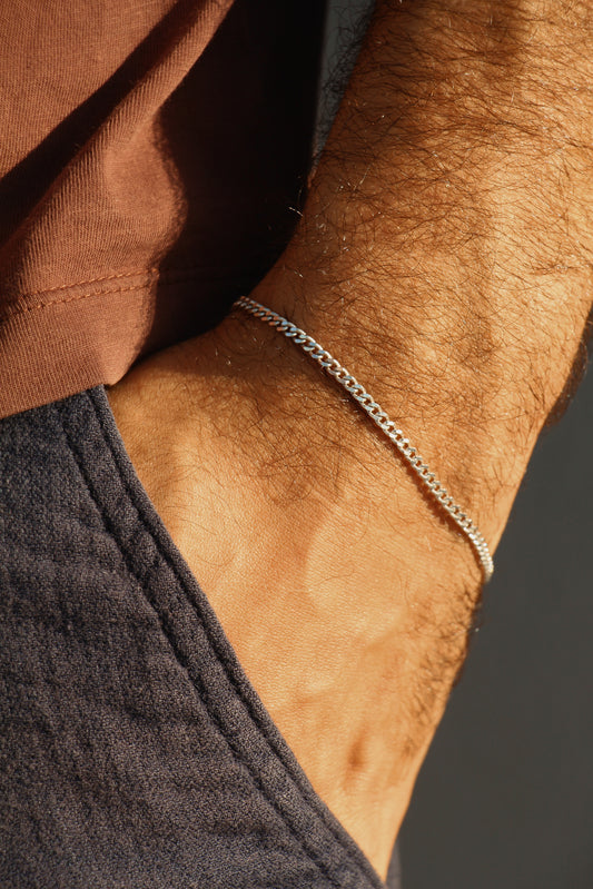 curb wrist