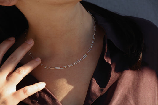 clip neck