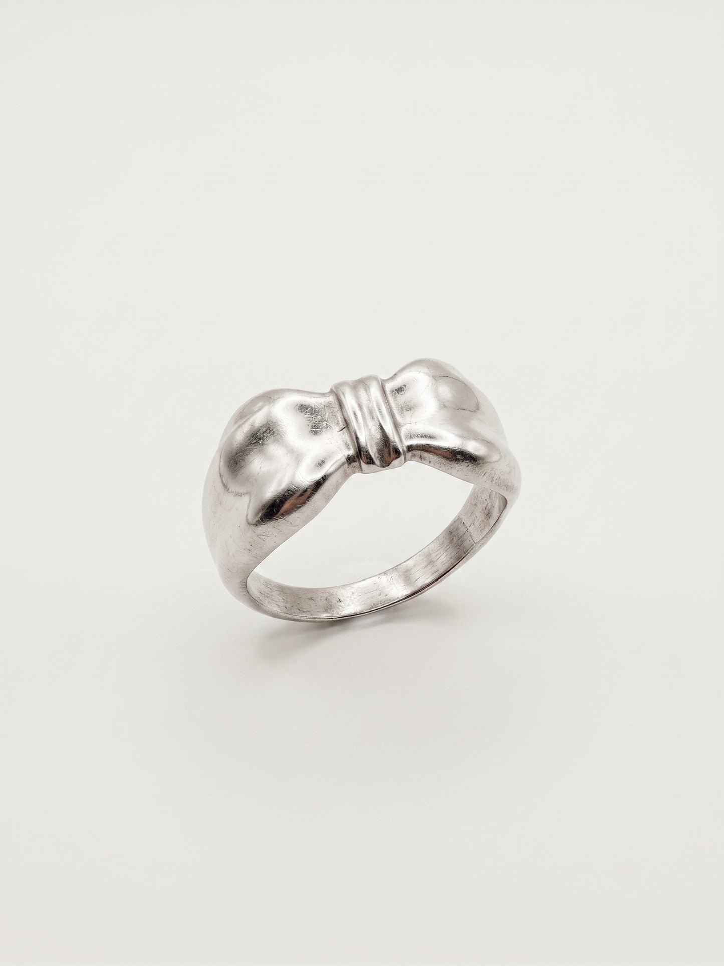 Bow Ring