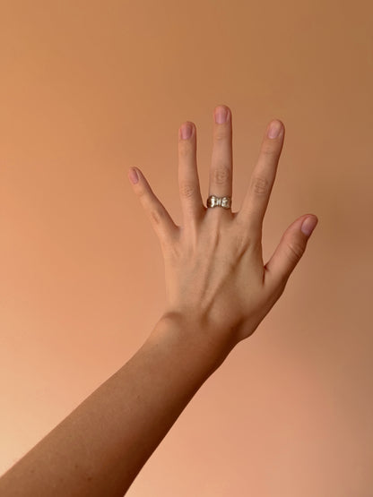 Bow Ring