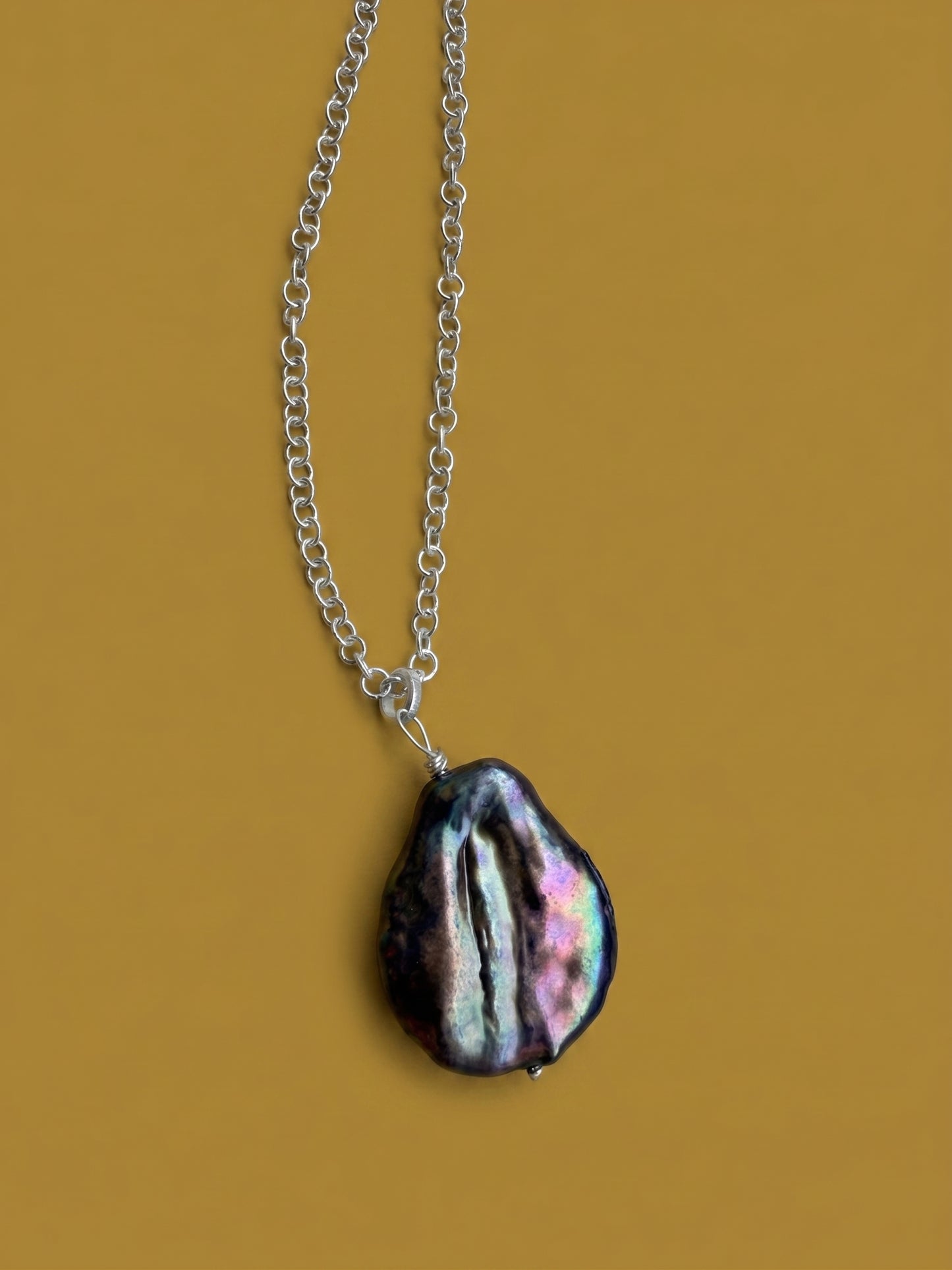 Luna Pendant