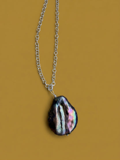 Luna Pendant