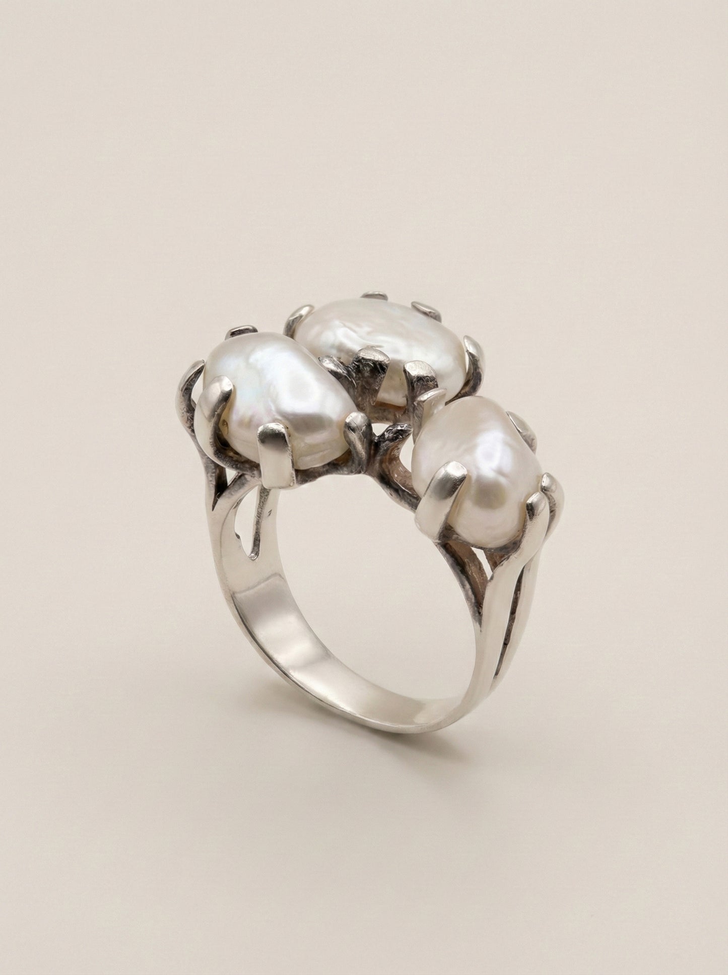 Pearls Cluster Anello